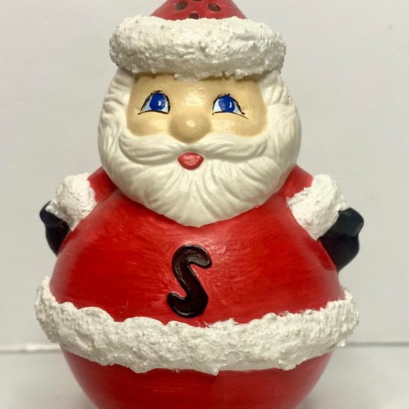 Santa Claus Christmas Salt and Pepper Shakers With Stoppers- Like New - Picture 2 of 4